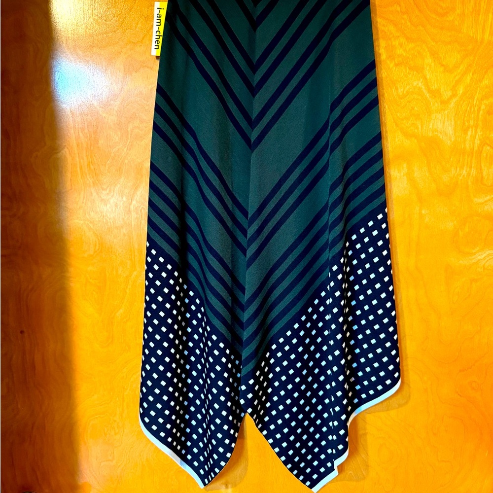 Beautiful asymmetrical shape midi skirt